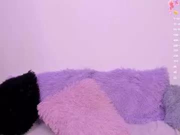 Check-out the world of girls and talk with our steaming hot slutz, bringing your desired characters to life with authentic apparel and cam streams.