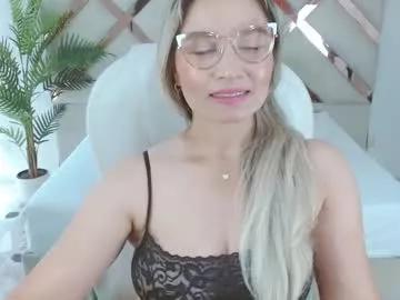 Check-out the world of girls and talk with our steaming hot slutz, bringing your desired characters to life with authentic apparel and cam streams.