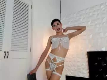 Check-out the world of girls and talk with our steaming hot slutz, bringing your desired characters to life with authentic apparel and cam streams.
