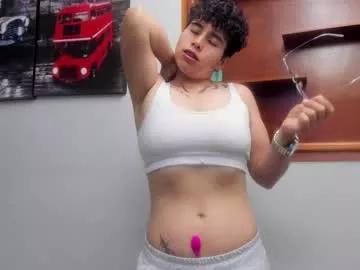 Check-out the world of girls and talk with our steaming hot slutz, bringing your desired characters to life with authentic apparel and cam streams.