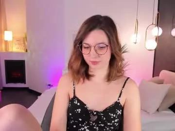 Check-out the world of girls and talk with our steaming hot slutz, bringing your desired characters to life with authentic apparel and cam streams.
