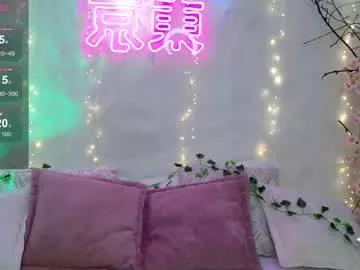 Check-out the world of girls and talk with our steaming hot slutz, bringing your desired characters to life with authentic apparel and cam streams.