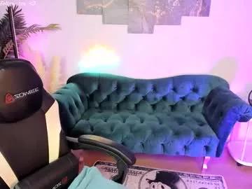 Check-out the world of girls and talk with our steaming hot slutz, bringing your desired characters to life with authentic apparel and cam streams.