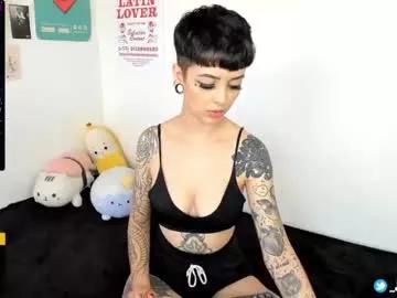 Check-out the world of girls and talk with our steaming hot slutz, bringing your desired characters to life with authentic apparel and cam streams.