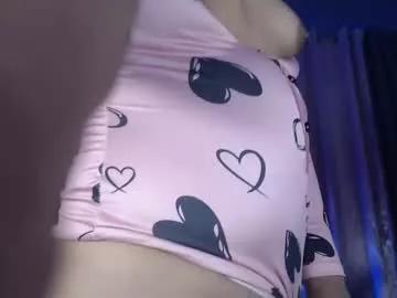 Check-out the world of girls and talk with our steaming hot slutz, bringing your desired characters to life with authentic apparel and cam streams.