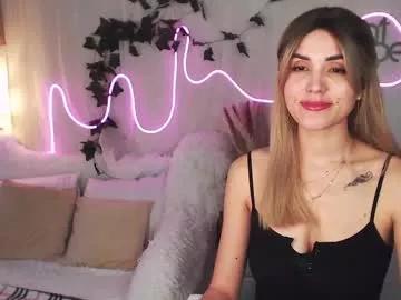 Check-out the world of girls and talk with our steaming hot slutz, bringing your desired characters to life with authentic apparel and cam streams.