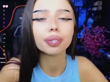 Check-out the world of girls and talk with our steaming hot slutz, bringing your desired characters to life with authentic apparel and cam streams.