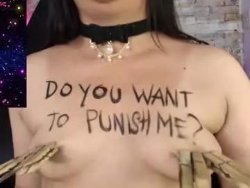 Check-out the world of girls and talk with our steaming hot slutz, bringing your desired characters to life with authentic apparel and cam streams.
