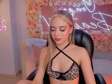 Check-out the world of girls and talk with our steaming hot slutz, bringing your desired characters to life with authentic apparel and cam streams.