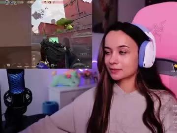 Check-out the world of girls and talk with our steaming hot slutz, bringing your desired characters to life with authentic apparel and cam streams.