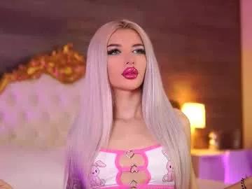 Check-out the world of girls and talk with our steaming hot slutz, bringing your desired characters to life with authentic apparel and cam streams.