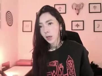 Check-out the world of girls and talk with our steaming hot slutz, bringing your desired characters to life with authentic apparel and cam streams.