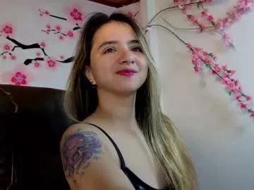 Check-out the world of girls and talk with our steaming hot slutz, bringing your desired characters to life with authentic apparel and cam streams.