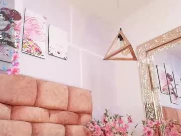 Check-out the world of girls and talk with our steaming hot slutz, bringing your desired characters to life with authentic apparel and cam streams.