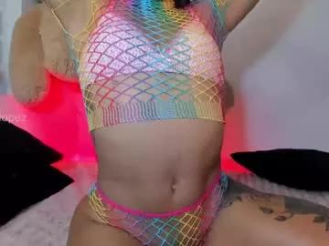Get ready for a mind-blowing experience with our anal page. We've got the cutest anal free live sex cam slutz and the craziest online streams for you to enjoy.