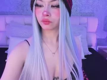 Check-out the world of girls and talk with our steaming hot slutz, bringing your desired characters to life with authentic apparel and cam streams.