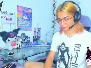 Check-out the world of girls and talk with our steaming hot slutz, bringing your desired characters to life with authentic apparel and cam streams.
