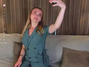Photos of kelliezitzmann from Chaturbate is Freechat