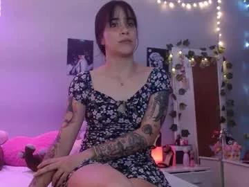 Check-out the world of girls and talk with our steaming hot slutz, bringing your desired characters to life with authentic apparel and cam streams.