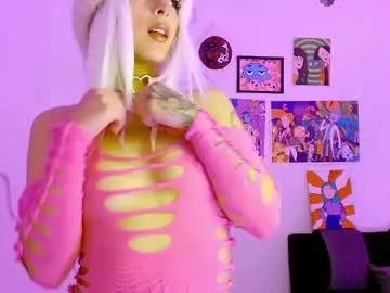 Check-out the world of girls and talk with our steaming hot slutz, bringing your desired characters to life with authentic apparel and cam streams.