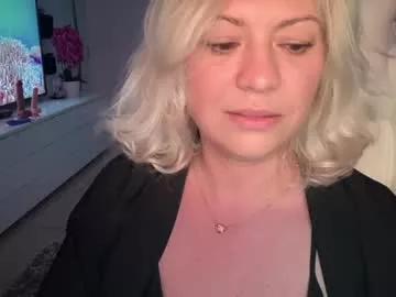 Spur your fetishes: Get dirty and flatter these gorgeous girls hosts, who will reward you with wild apparel and vibrating toys.