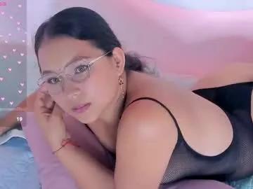 Check-out the world of girls and talk with our steaming hot slutz, bringing your desired characters to life with authentic apparel and cam streams.
