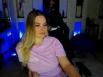 Check-out the world of girls and talk with our steaming hot slutz, bringing your desired characters to life with authentic apparel and cam streams.