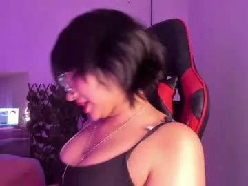 Check-out the world of girls and talk with our steaming hot slutz, bringing your desired characters to life with authentic apparel and cam streams.