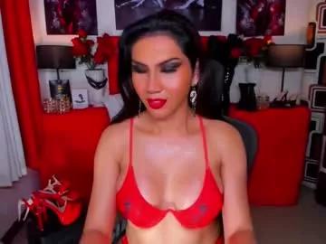 Check-out the world of girls and talk with our steaming hot slutz, bringing your desired characters to life with authentic apparel and cam streams.