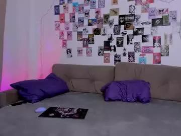 Check-out the world of girls and talk with our steaming hot slutz, bringing your desired characters to life with authentic apparel and cam streams.