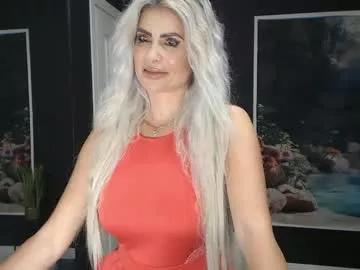 Check-out the world of girls and talk with our steaming hot slutz, bringing your desired characters to life with authentic apparel and cam streams.