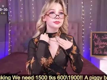 Check-out the world of girls and talk with our steaming hot slutz, bringing your desired characters to life with authentic apparel and cam streams.