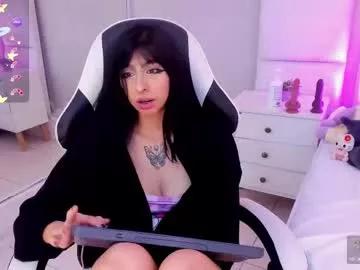 Check-out the world of girls and talk with our steaming hot slutz, bringing your desired characters to life with authentic apparel and cam streams.