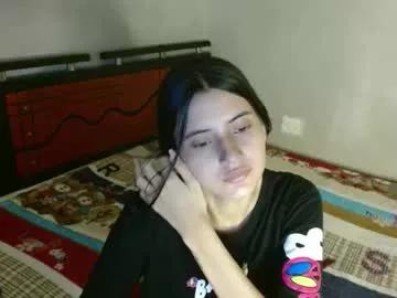 leah_luna from Chaturbate is Freechat