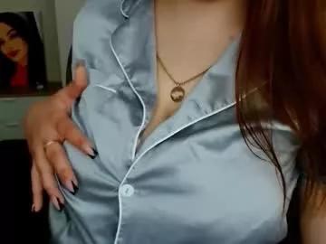 Check-out the world of girls and talk with our steaming hot slutz, bringing your desired characters to life with authentic apparel and cam streams.