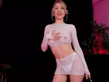 Check-out the world of girls and talk with our steaming hot slutz, bringing your desired characters to life with authentic apparel and cam streams.