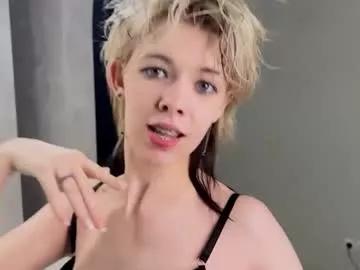 Check-out the world of girls and talk with our steaming hot slutz, bringing your desired characters to life with authentic apparel and cam streams.