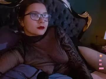 Check-out the world of girls and talk with our steaming hot slutz, bringing your desired characters to life with authentic apparel and cam streams.