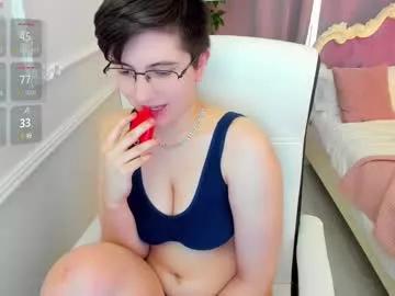 Check-out the world of girls and talk with our steaming hot slutz, bringing your desired characters to life with authentic apparel and cam streams.