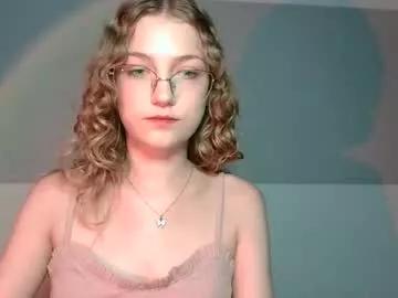 lily_tayberry from Chaturbate is Freechat