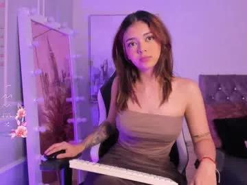 Check-out the world of girls and talk with our steaming hot slutz, bringing your desired characters to life with authentic apparel and cam streams.