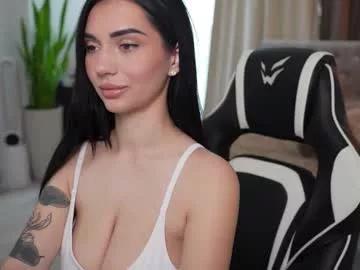 Spur your fetishes: Get dirty and flatter these gorgeous girls hosts, who will reward you with wild apparel and vibrating toys.