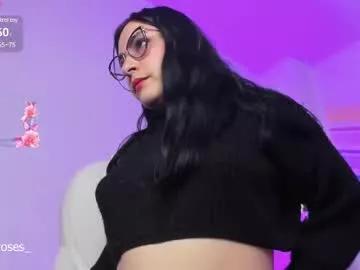 Check-out the world of girls and talk with our steaming hot slutz, bringing your desired characters to life with authentic apparel and cam streams.