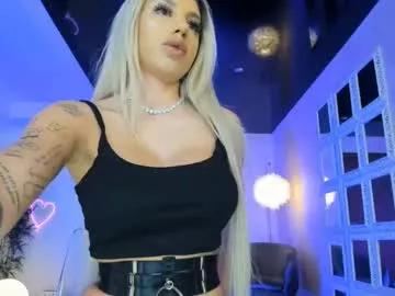 Check-out the world of girls and talk with our steaming hot slutz, bringing your desired characters to life with authentic apparel and cam streams.