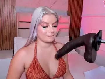 Check-out the world of girls and talk with our steaming hot slutz, bringing your desired characters to life with authentic apparel and cam streams.