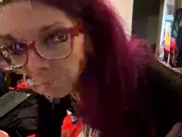 Check-out the world of girls and talk with our steaming hot slutz, bringing your desired characters to life with authentic apparel and cam streams.