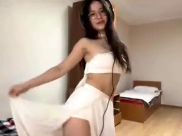 Check-out the world of girls and talk with our steaming hot slutz, bringing your desired characters to life with authentic apparel and cam streams.