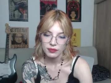 Check-out the world of girls and talk with our steaming hot slutz, bringing your desired characters to life with authentic apparel and cam streams.