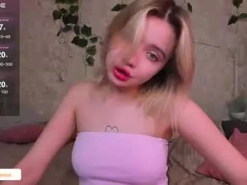 Check-out the world of girls and talk with our steaming hot slutz, bringing your desired characters to life with authentic apparel and cam streams.