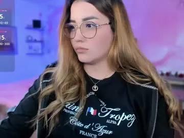 Check-out the world of girls and talk with our steaming hot slutz, bringing your desired characters to life with authentic apparel and cam streams.